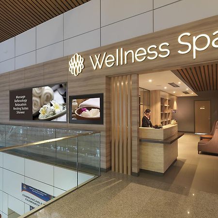 Plaza Premium Lounge Hotel Sepang Exterior foto
