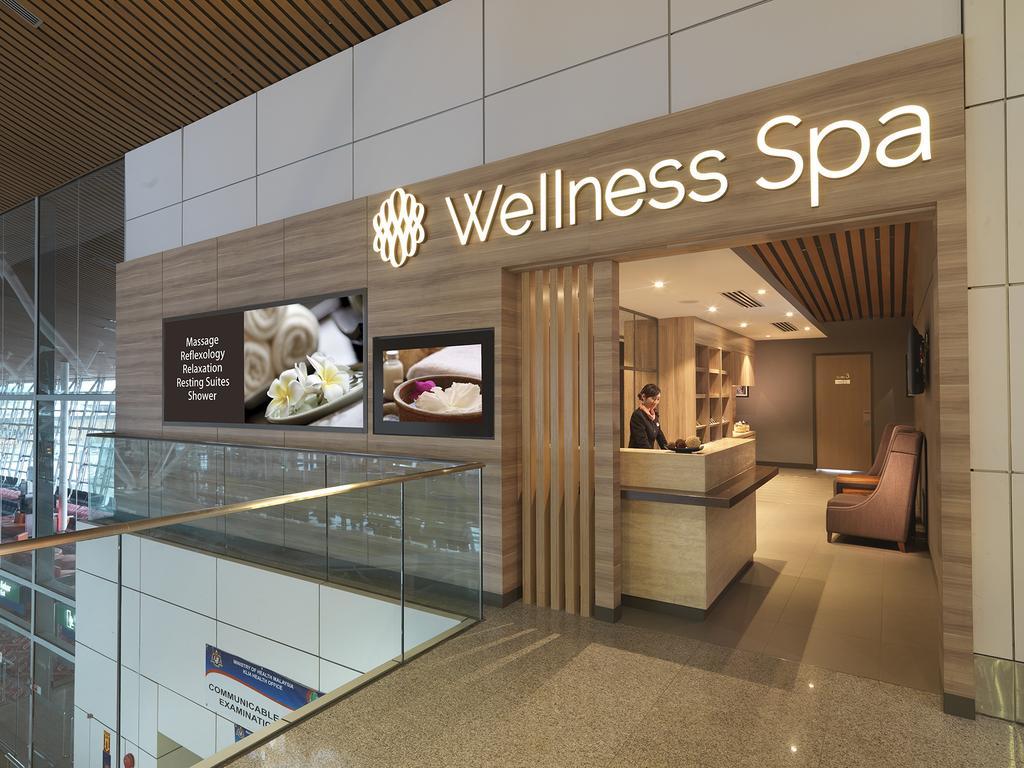 Plaza Premium Lounge Hotel Sepang Exterior foto